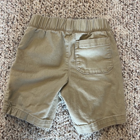 Boys shorts - Picture 2 of 4